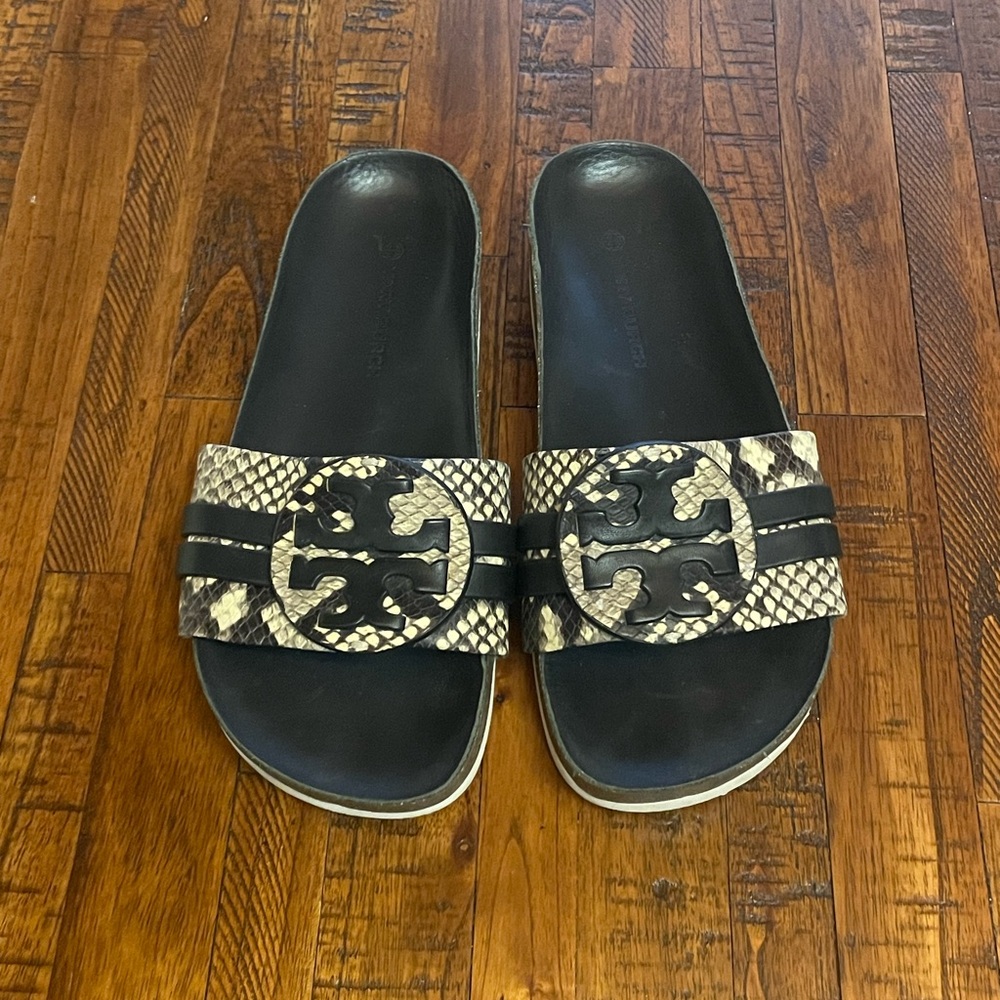Tory Burch Leigh Anatomic Slide Sandals Shoes Stamped Snake Printed